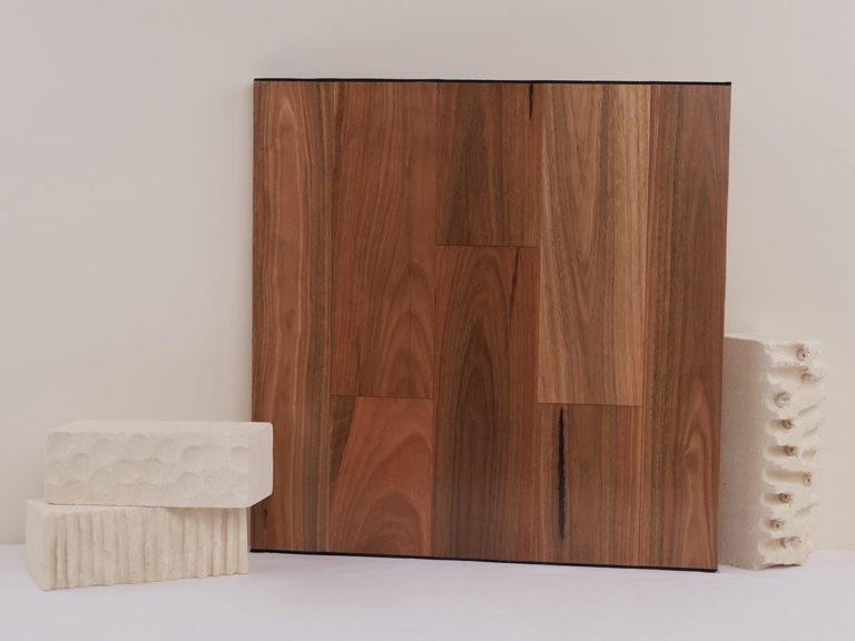 Solid Spotted Gum 122mm 02